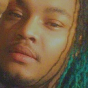 Meet your Posher, Johnquevious